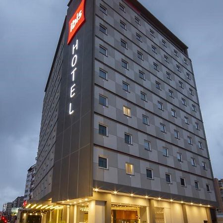 Ibis Quito Hotel Exterior photo